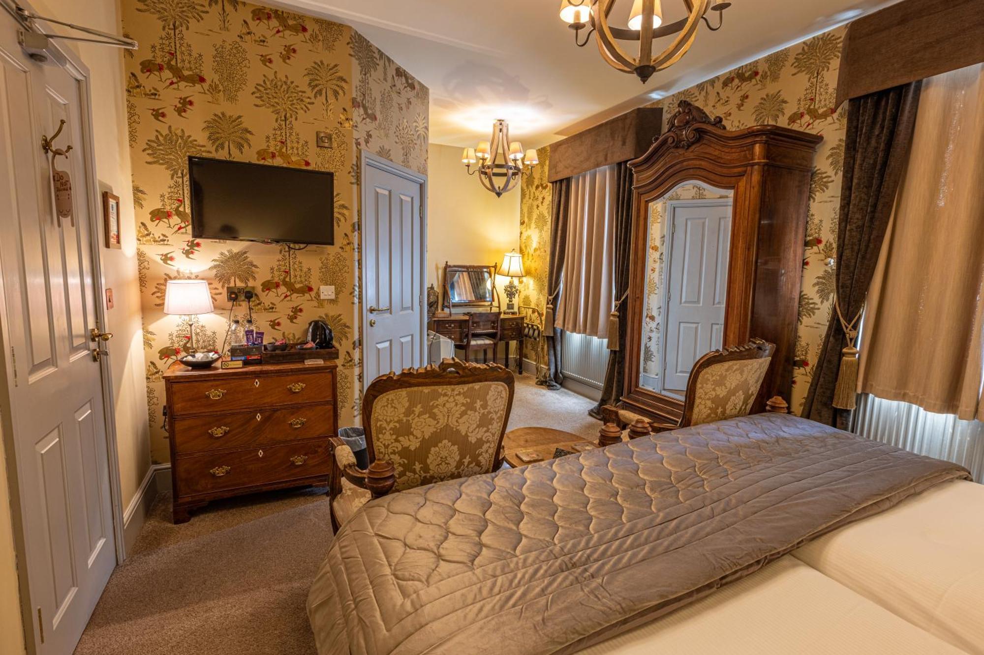 The Plough 4* York